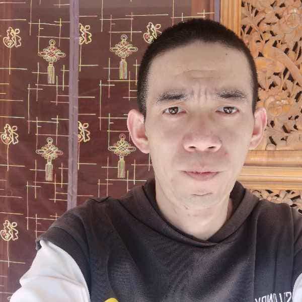 云南35岁单身帅哥真诚找对象-离异征婚相亲网