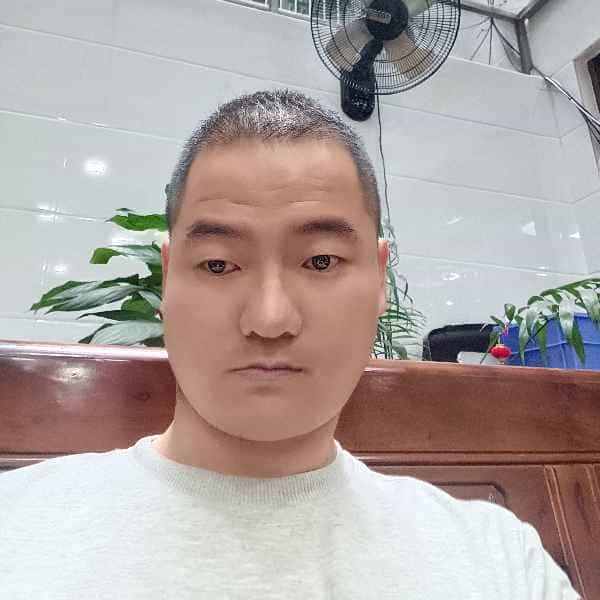 福建35岁单身帅哥真诚找对象-离异征婚相亲网