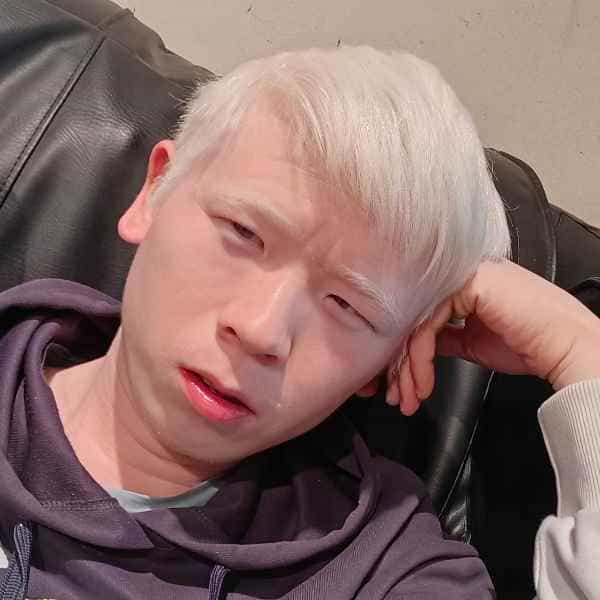 贵州31岁单身帅哥真诚找对象-离异征婚相亲网