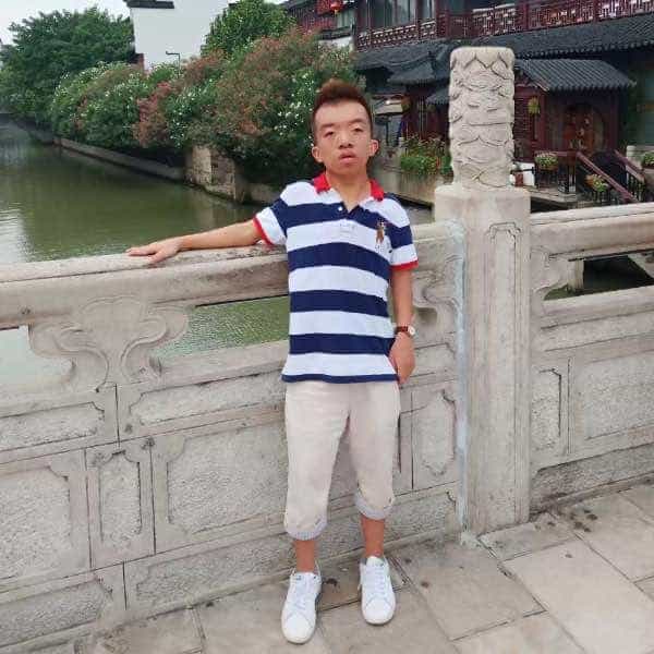吉林27岁单身帅哥真诚找对象-离异征婚相亲网