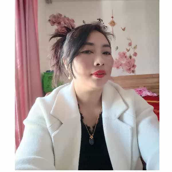 云南44岁单身美女真诚找对象-离异征婚相亲网
