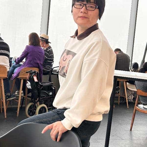 上海32岁单身美女真诚找对象-离异征婚相亲网