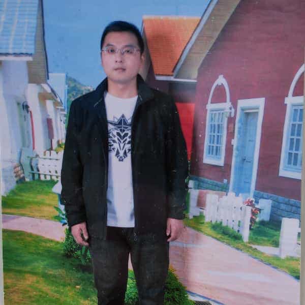 四川35岁单身帅哥真诚找对象-离异征婚相亲网