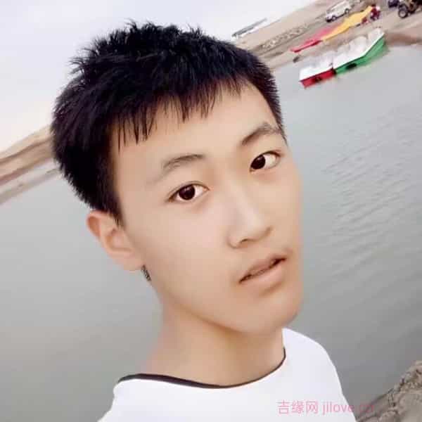 河南24岁单身帅哥真诚找对象-离异征婚相亲网
